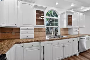 3015 Point Pleasant Rd, Elk Grove, CA 95757 - Photo 10