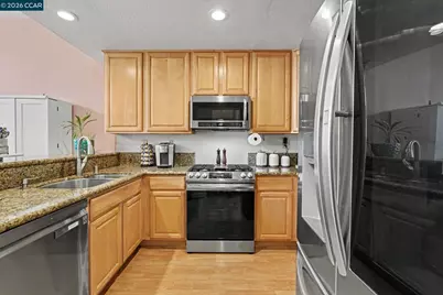 5251 Pebble Glen Dr, Concord, CA 94521 - Photo 8