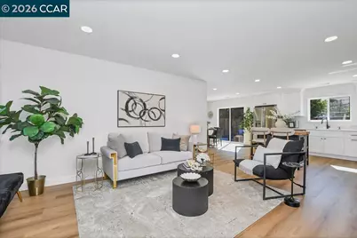 4395 Cabrilho Dr, Martinez, CA 94553 - Photo 4