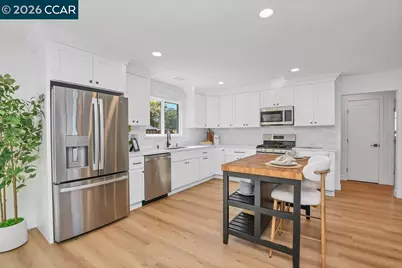 4395 Cabrilho Dr, Martinez, CA 94553 - Photo 8