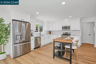 4395 Cabrilho Dr, Martinez, CA 94553 - Photo 8