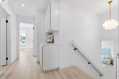 935 Granite Ct, Martinez, CA 94553 - Photo 30