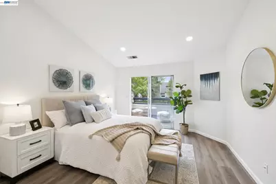 1594 Fairway Green Cir, San Jose, CA 95131 - Photo 18
