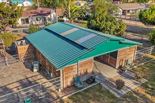 23110 Los Ranchos Dr, Tracy, CA 95304 - Photo 12