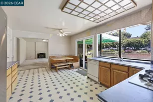 7752 Fairoaks Dr, Pleasanton, CA 94588 - Photo 6