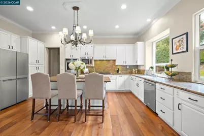 110 Forest Hill Dr, Clayton, CA 94517 - Photo 14