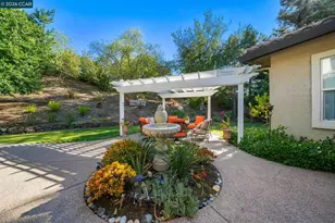 110 Forest Hill Dr, Clayton, CA 94517 - Photo 32