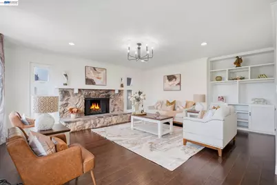 3247 Revere Ave, Oakland, CA 94605 - Photo 18