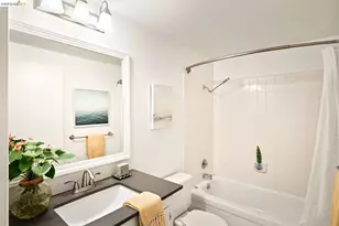 32 Sereno Cir, Oakland, CA 94619 - Photo 36