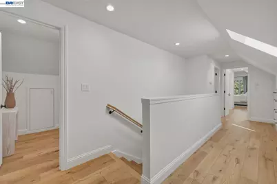 2632 Cherry Ln, Walnut Creek, CA 94597 - Photo 32