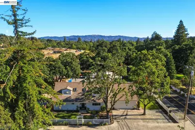 2632 Cherry Ln, Walnut Creek, CA 94597 - Photo 60