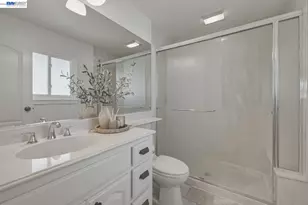 2632 Cherry Ln, Walnut Creek, CA 94597 - Photo 30