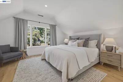 2632 Cherry Ln, Walnut Creek, CA 94597 - Photo 42
