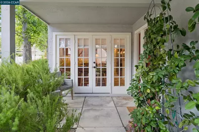 1560 Pyrenees Pl, Walnut Creek, CA 94598 - Photo 42
