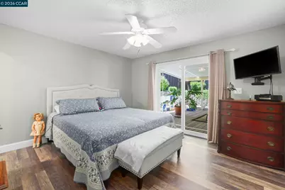 2124 Impala Ct, Pittsburg, CA 94565 - Photo 8
