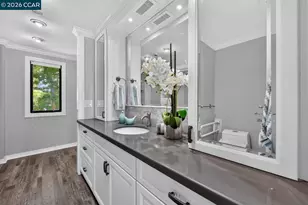 2741 Golden Rain Rd, Walnut Creek, CA 94595 - Photo 30