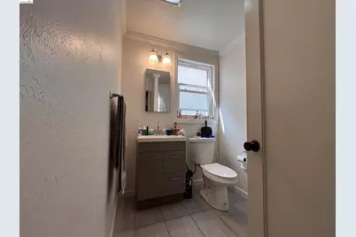 1888 20th Ave, San Francisco, CA 94122 - Photo 12