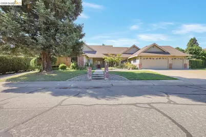 722 Mariner Loop, Yuba City, CA 95991 - Photo 1