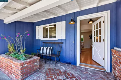 6 Pimentel Ct, Moraga, CA 94556 - Photo 4
