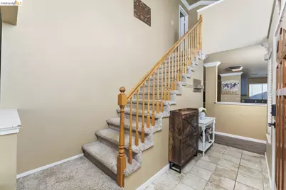 1030 Betsy Ross Dr, Roseville, CA 95747 - Photo 16