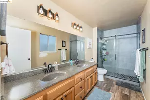 1030 Betsy Ross Dr, Roseville, CA 95747 - Photo 20