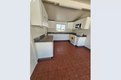 1238 Maryland Ave, Los Banos, CA 93635 - Photo 8
