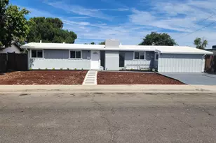 1238 Maryland Ave, Los Banos, CA 93635 - Photo 1