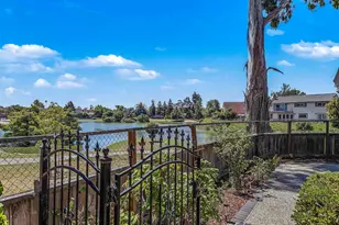 35791 Scarborough Dr, Newark, CA 94560 - Photo 42