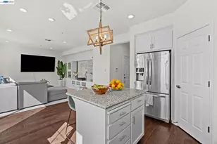 663 Falling Star Dr, Martinez, CA 94553 - Photo 8