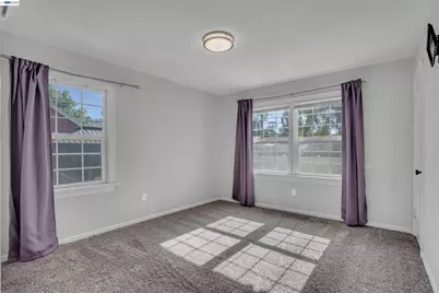 504 Roselawn Ave, Modesto, CA 95351 - Photo 14