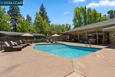 1201 Monument Blvd #SPC 17, Concord, CA 94520 - Photo 28
