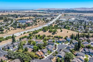 2201 Dry Creek Ct, Martinez, CA 94553 - Photo 36