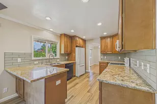 809 Seabury Dr, San Jose, CA 95136 - Photo 8