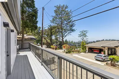 6756 Snake Road, Oakland, CA 94611 - Photo 32