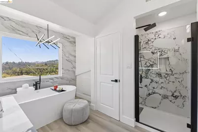 6756 Snake Road, Oakland, CA 94611 - Photo 24
