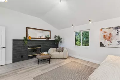 6756 Snake Road, Oakland, CA 94611 - Photo 20