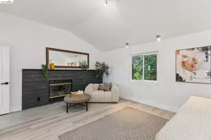 6756 Snake Rd, Oakland, CA 94611 - Photo 20