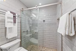 2239 Southwest Ct, Martinez, CA 94553 - Photo 40