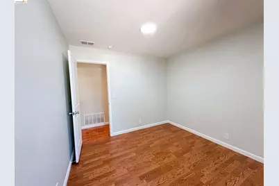 1496 Soccer Ct, Concord, CA 94518 - Photo 18