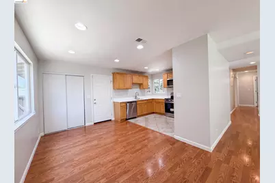 1496 Soccer Ct, Concord, CA 94518 - Photo 14