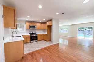 1496 Soccer Ct, Concord, CA 94518 - Photo 16