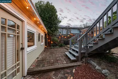 3277 School St, Oakland, CA 94602 - Photo 36