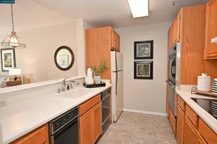 1840 Tice Creek Dr, Walnut Creek, CA 94595 - Photo 14