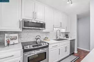 2560 Walnut Blvd, Walnut Creek, CA 94596 - Photo 4