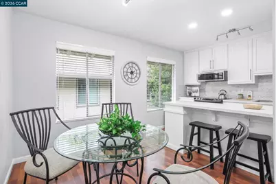 2560 Walnut Blvd #24, Walnut Creek, CA 94596 - Photo 2