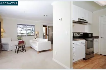 460 Bollinger Canyon Ln #286, San Ramon, CA 94582 - Photo 2