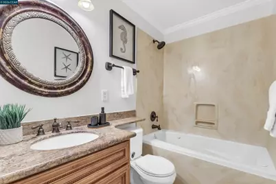 2097 Olivera Rd #D, Concord, CA 94520 - Photo 16