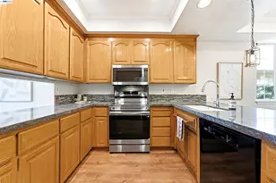 23661 Glenbrook Ln, Hayward, CA 94541 - Photo 36