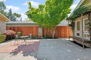 2092 Casa Grande St, Benicia, CA 94510 - Photo 40