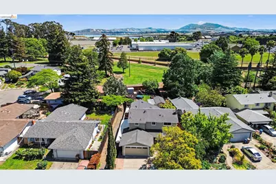 2092 Casa Grande St, Benicia, CA 94510 - Photo 60